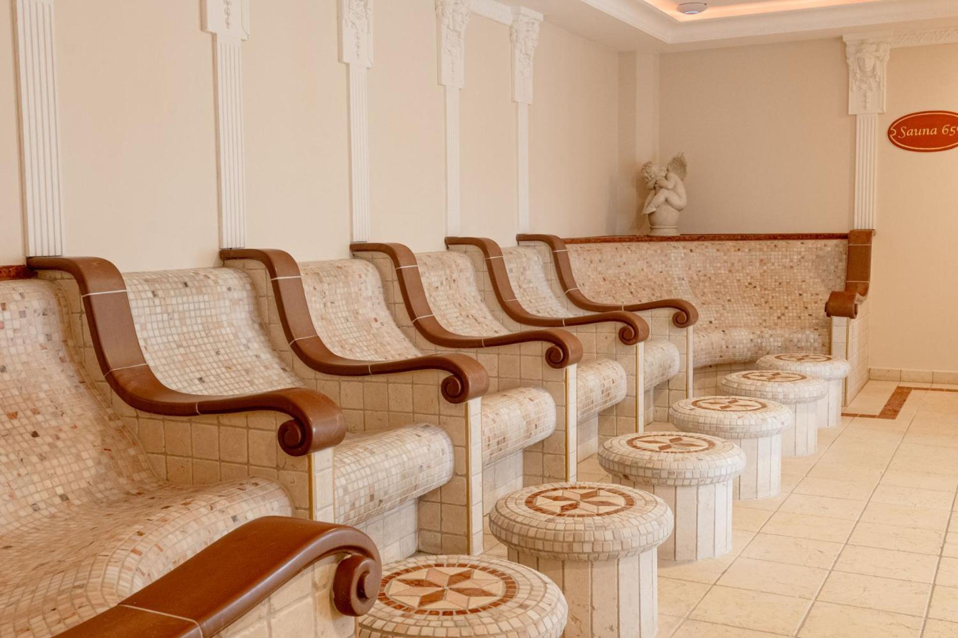 Rugard Thermal Strandhotel